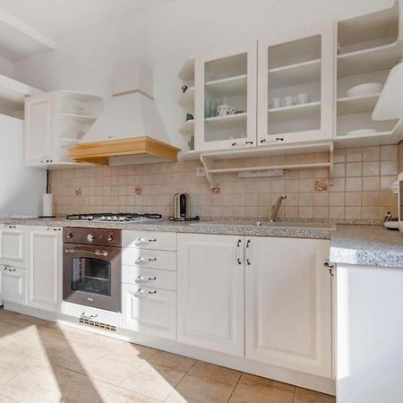 Exclusive Apartment In Centre Bratislava Exterior foto