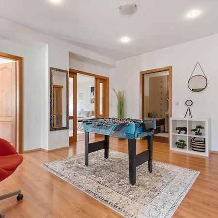 Exclusive Apartment In Centre Bratislava Exterior foto