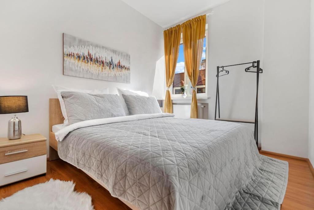 Exclusive Apartment In Centre Bratislava Exterior foto